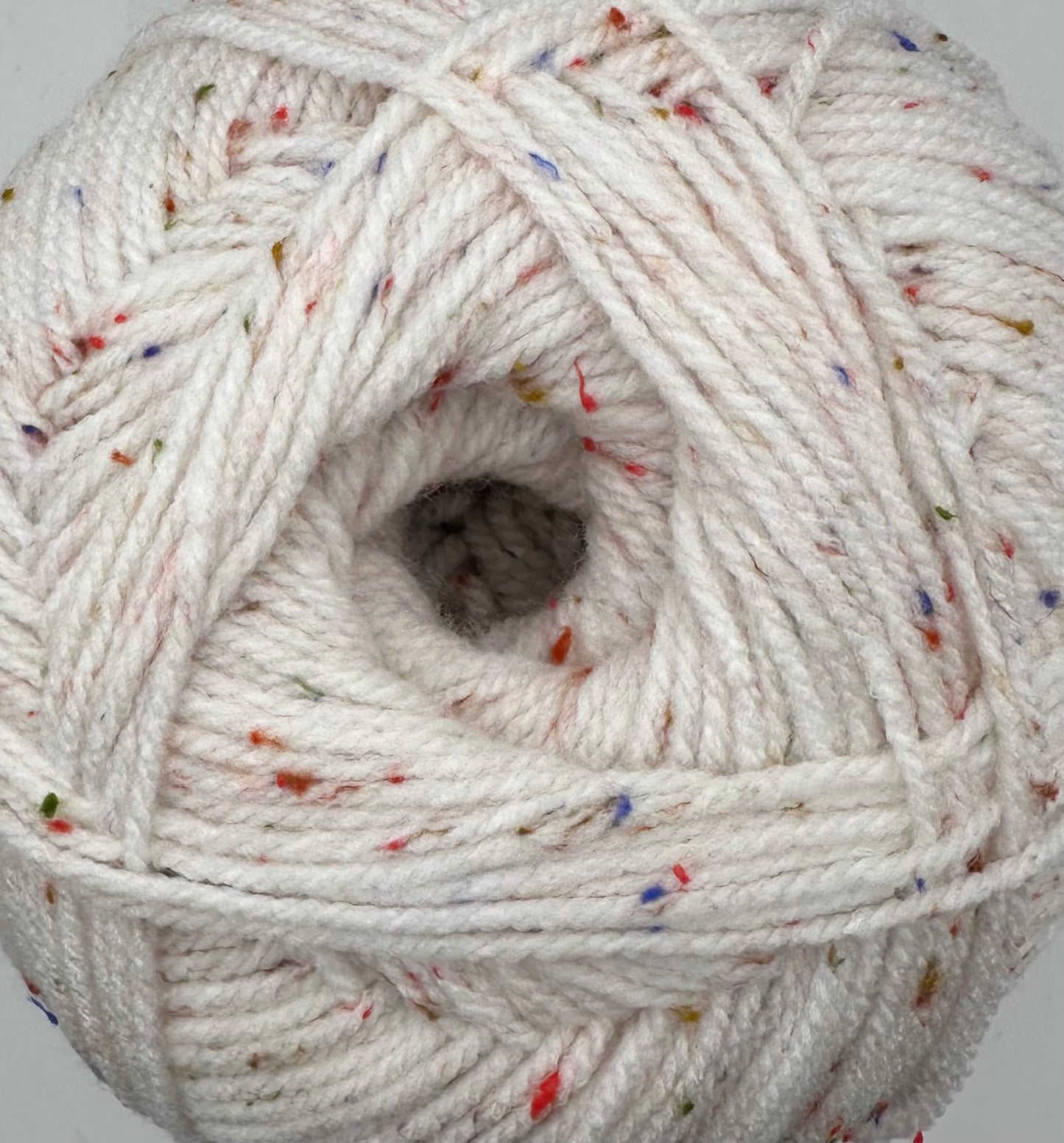 Knitco Country Aran Yarn - 400g