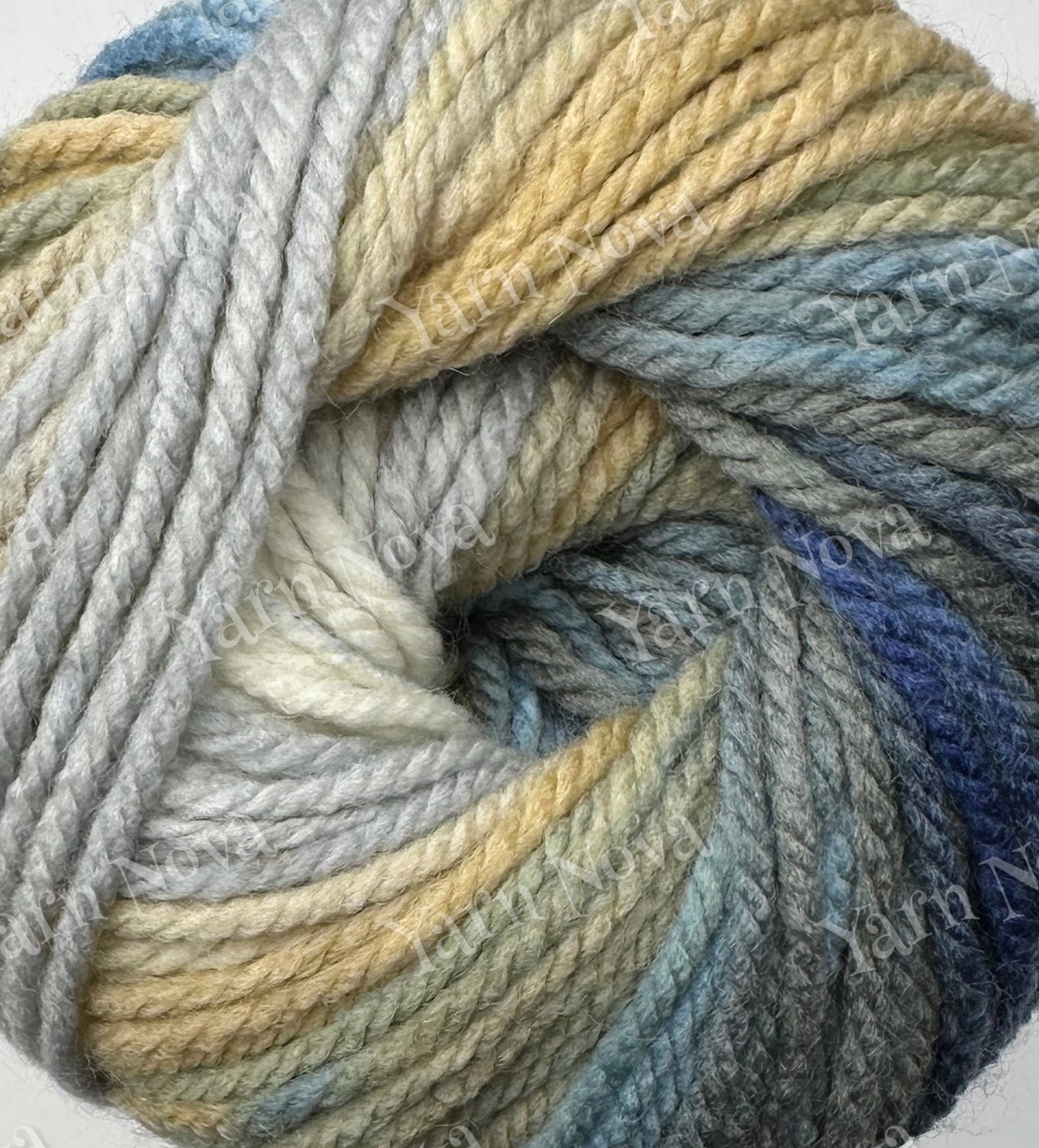 Hayfield Spirit Chunky