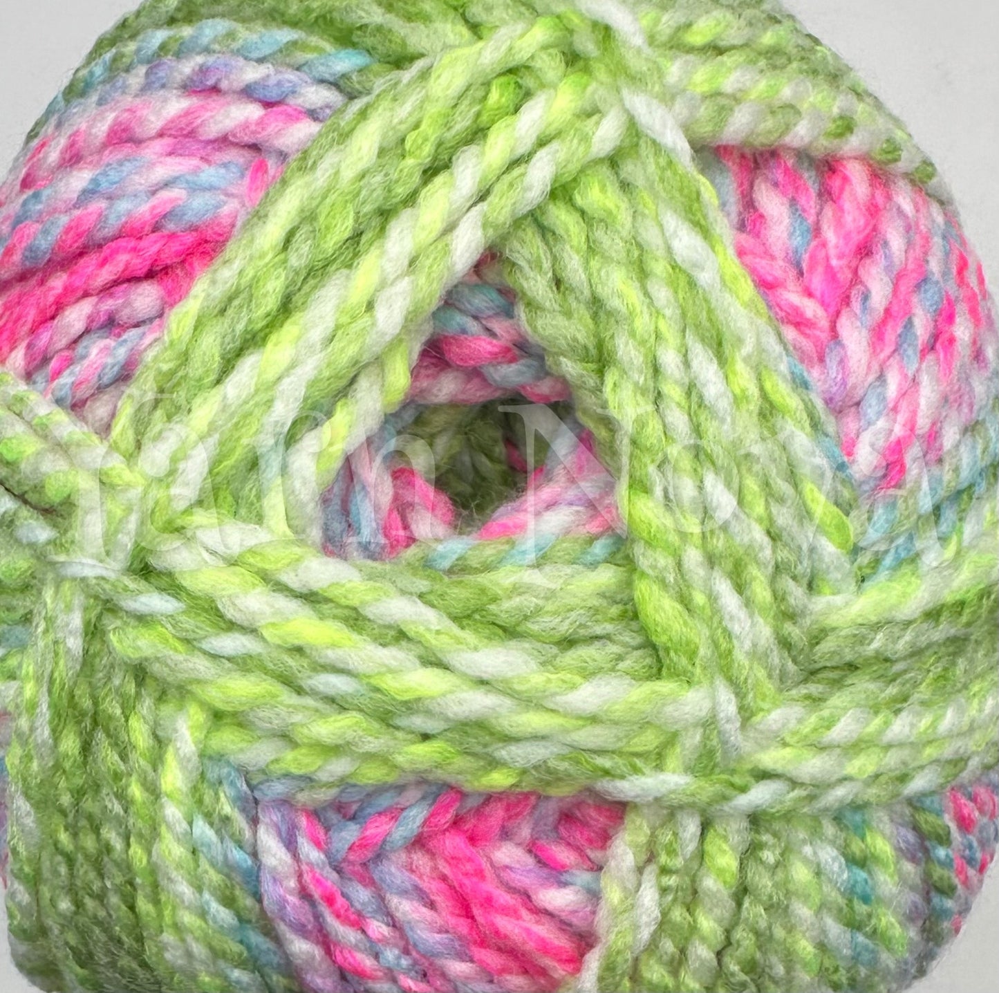Woolcraft Pebble Chunky Knitting Crochet Yarn Wool - 200g - Choice 40+ Colours -