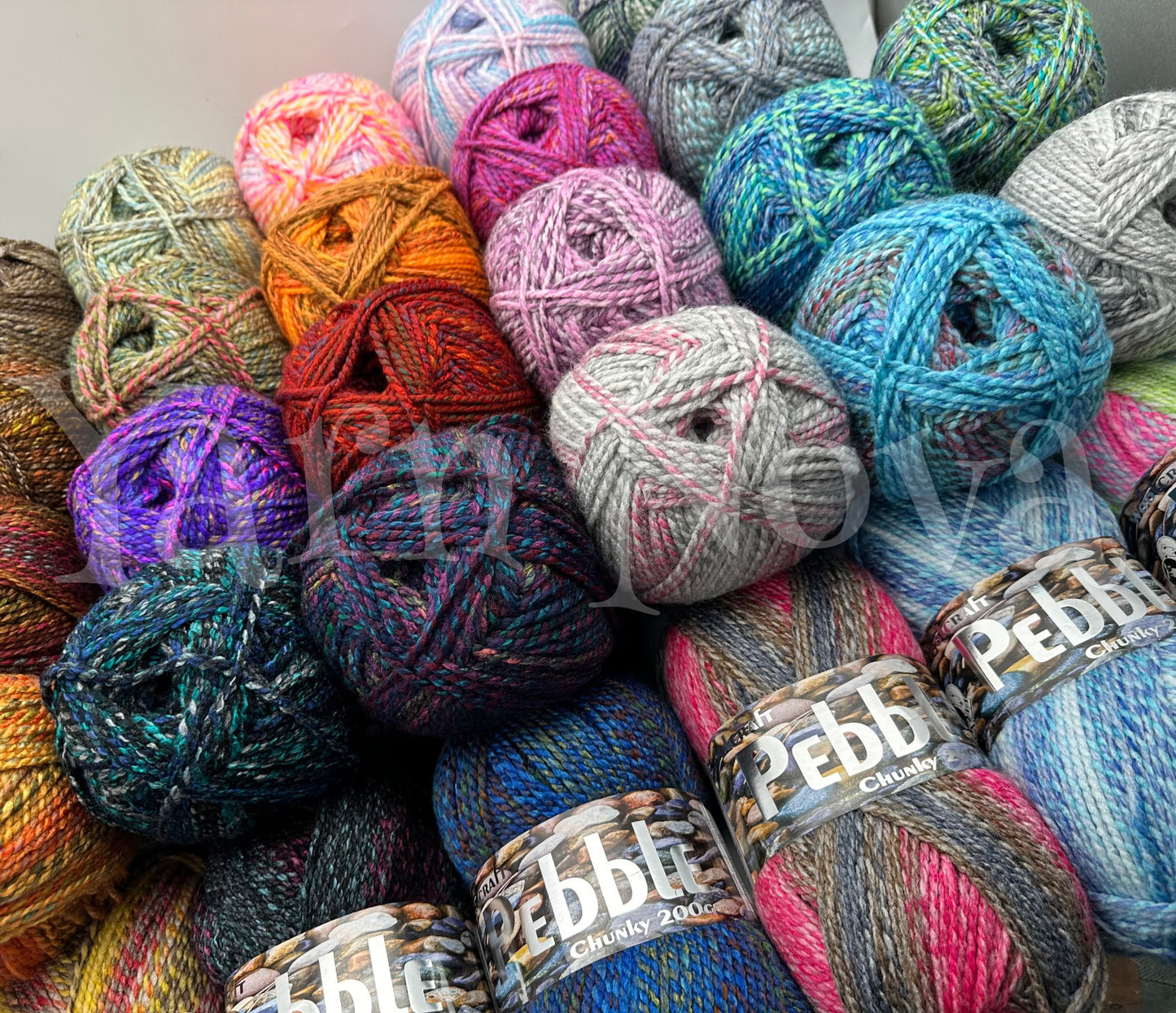 Woolcraft Pebble Chunky Knitting Crochet Yarn Wool - 200g - Choice 40+ Colours -